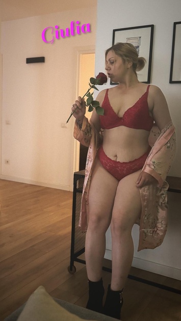 3533492194 Leggere bene annuncio sono reale ed esaudisco ogni voglia e fantasia ! Naturale ingoio tutto sono completa non sono fake come tante!!