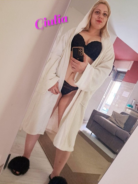 3533492194 Leggere bene annuncio sono reale ed esaudisco ogni voglia e fantasia ! Naturale ingoio tutto sono completa non sono fake come tante!!